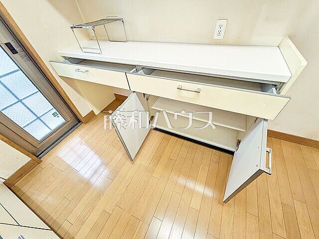 キッチン 東久留米市下里3丁目