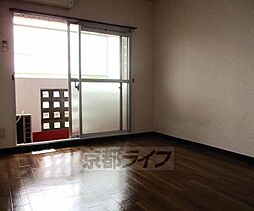 近鉄京都線 富野荘駅 徒歩4分の賃貸マンション 4階1Kのリビング/ダイニング