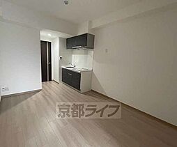 JR奈良線 城陽駅 徒歩3分の賃貸マンション 1階1LDKのリビング/ダイニング