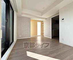 JR東海道・山陽本線 西大路駅 徒歩7分の賃貸マンション 7階1Kのリビング/ダイニング