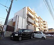 大きなマンションです。