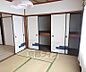 リビング/ダイニング：2階6帖の和室です。
