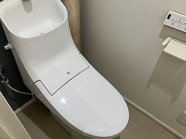 トイレを拡大表示