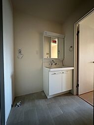 建築中の写真になります