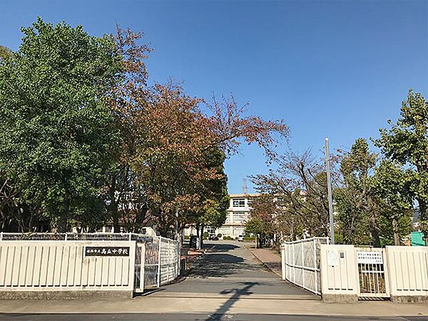 画像17:姫路市立高丘中学校