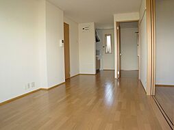 ガーデンハイツＢ棟 201 2階2LDKのリビング/ダイニング