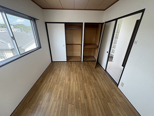 寝室