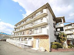 大阪府高槻市塚原５丁目（賃貸マンション3LDK・2階・61.00㎡） その1