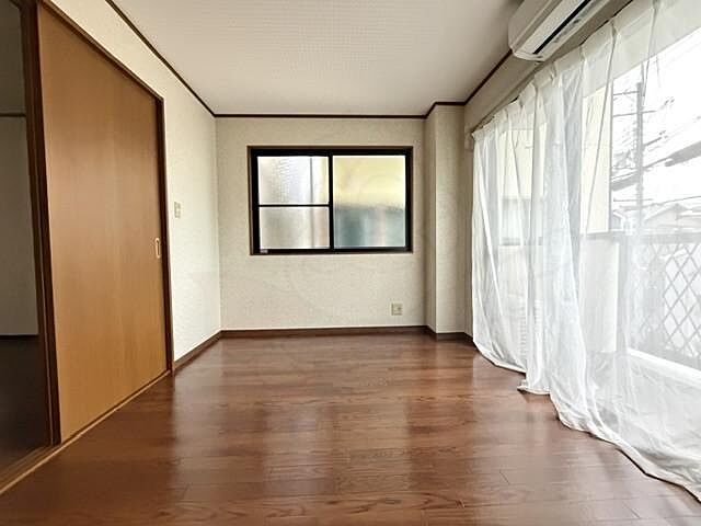 寝室