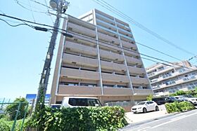 大阪府吹田市江坂町５丁目（賃貸マンション1DK・2階・32.99㎡） その1