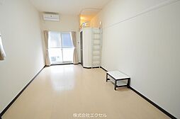 多摩都市モノレール 万願寺駅 徒歩16分の賃貸アパート 1階1Kのリビング/ダイニング