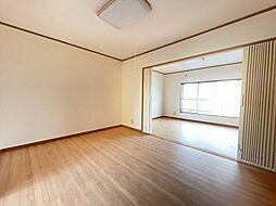 京王線 南平駅 徒歩3分の賃貸アパート 2階2Kのリビング/ダイニング