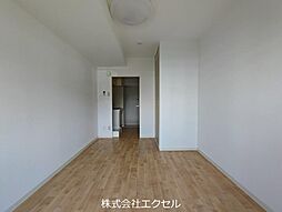 JR中央本線 八王子駅 バス10分 山田駅下車 徒歩5分の賃貸マンション 1階ワンルームのリビング/ダイニング