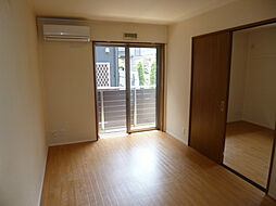 京王線 京王八王子駅 徒歩16分の賃貸アパート 1階1LDKのリビング/ダイニング