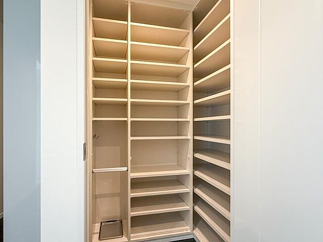 収納 ザ六本木東京クラブレジデンス 30階/-