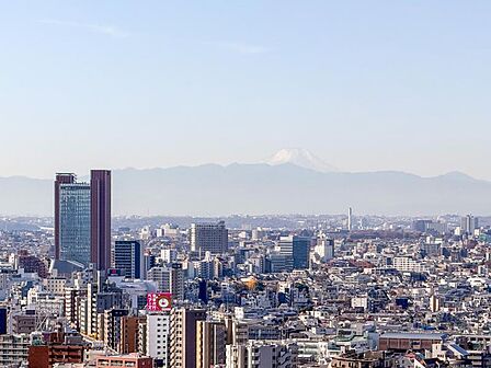 開放感のある眺望。季節による景色の変化を日常の生活と共に感じてください。