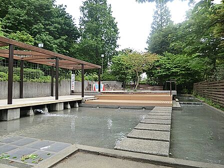 三田丘の上公園 120m