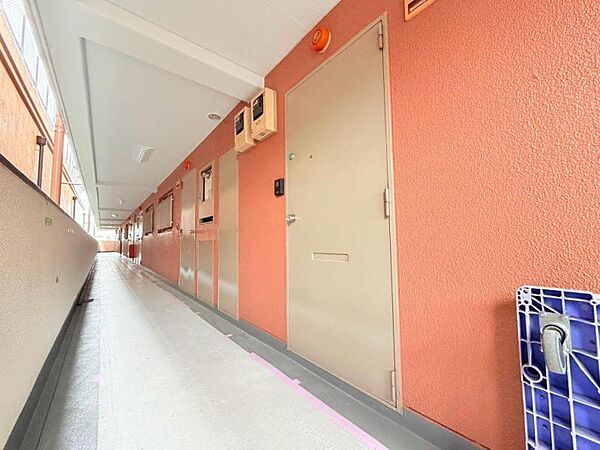 玄関を拡大表示