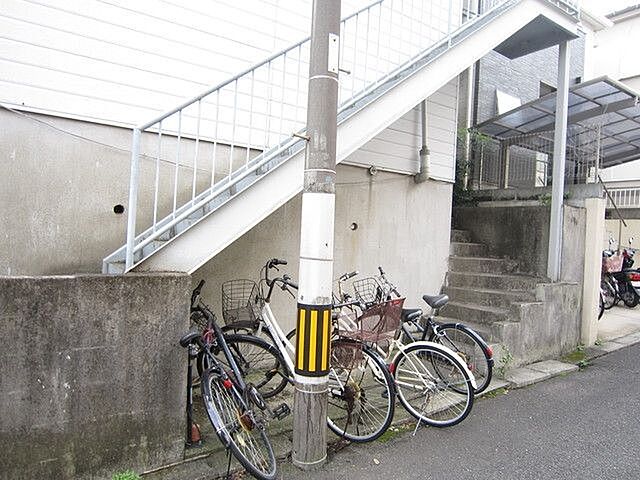4 / 6