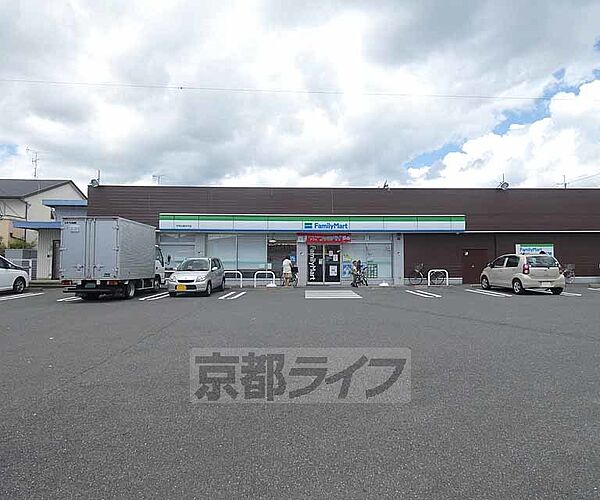 画像29:サークルＫ伏見向島本丸店まで40m 最寄駅は観月橋。24号線の高架下に構えております。駐車場広いです。