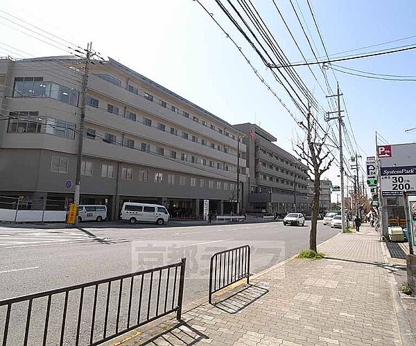 画像8:京都第一赤十字病院まで510m 東福寺にある救命救急センターも備えた総合病院。
