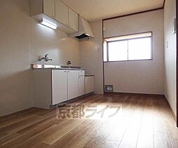 京阪本線 伏見稲荷駅 徒歩5分の賃貸アパート 2階2DKのリビング/ダイニング