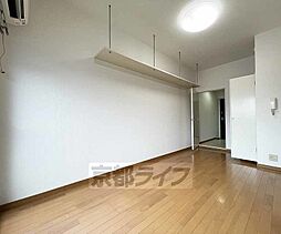 カーサヴェルデ 102 1階1Kのリビング/ダイニング