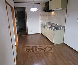 JR山陰本線 馬堀駅 徒歩5分の賃貸マンション 1階2DKのリビング/ダイニング