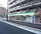 周辺：ファミリーマート深草竜大前店まで163m 龍大すぐそばです。