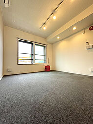 スカイラシクラス平和台 402