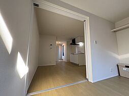 Erevan成増（エレバン） 203 2階1LDKのリビング/ダイニング