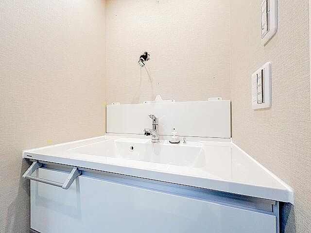 洗面 ライオンズマンション多摩永山第三 4階/-