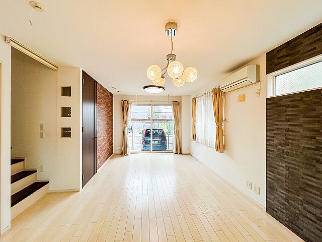 リビング/ダイニング 立川市砂川町4丁目