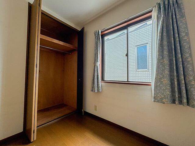 寝室 福生市大字福生