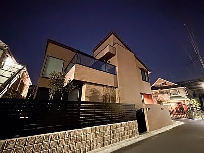 外観:周辺環境と併せて現地のご案内も可能です。また、購入に際しての諸費用、住宅ローン(月々の返済例)など、資金計画のご相談も承っております。お気軽にお問い合わせください。 外観:周辺環境と併せて現地のご案内も可能です。また、購入に際しての諸費用、住宅ローン(月々の返済例)など、資金計画のご相談も承っております。お気軽にお問い合わせください。
