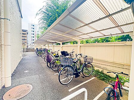 駐輪場スペースです。ご利用の際は、料金や空き状況を確認いたします。2026/7/31撮影