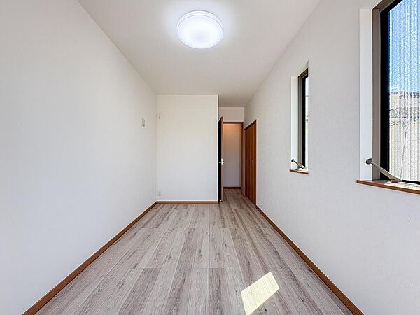 寝室を拡大表示