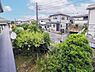 その他：たっぷりの日差しが入る住まいは、家族みんなが心地よく過ごせる明るさが魅力です。光がたくさん入るため植物も育ちやすく、インテリアを彩る楽しみが増える住環境です。