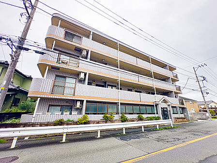 趣のあるたたずまい。重ねた月日が、味わい深い歴史を感じさせる外観部分です。2026/9/5撮影