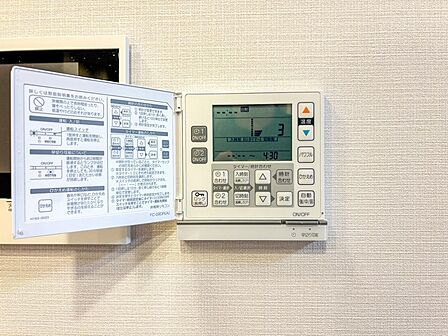 空気を汚さずに、優しく室内を快適な温度に保ち、寛ぎの時間をお楽しみ頂けます。