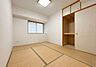 子供部屋：一日の疲れを癒やしてくれる主寝室。時を忘れて過ごす場所として過ごせるお部屋。