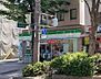 周辺：【コンビニエンスストア】ファミリーマート 西宮戸田町店まで303ｍ