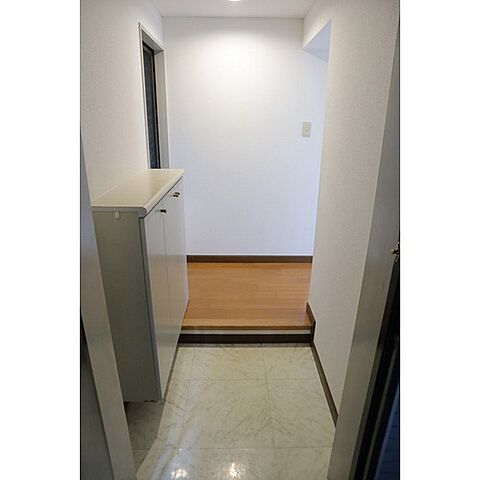 玄関 ヒュース板橋本町 3階/-