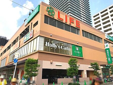 ライフ香里園店