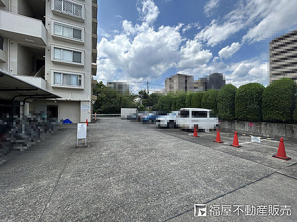 駐車場を拡大表示