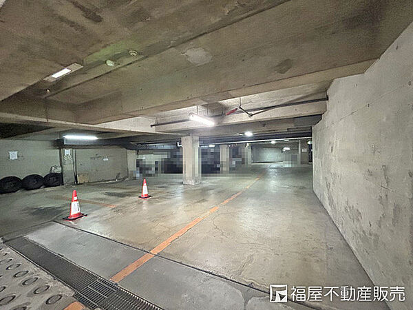 駐車場を拡大表示