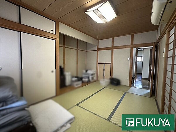 寝室