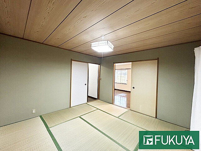 室内 東近江市宮川町