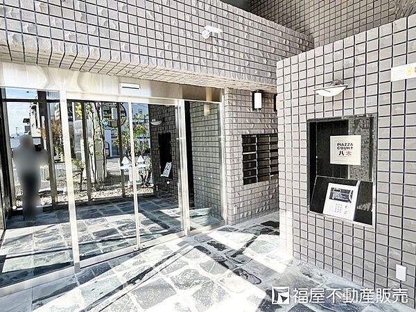 エントランスを拡大表示