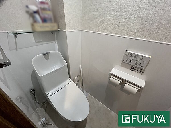 トイレを拡大表示